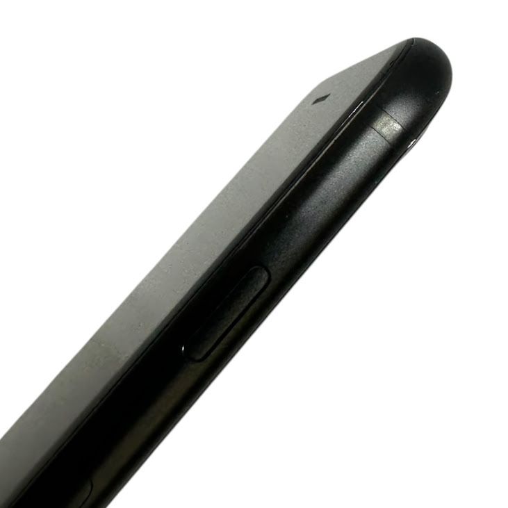 �ڥХåƥ꡼92%��iPhone��SE����2�����64GB���֥�å���SIM�ե꡼���ɥ�����
