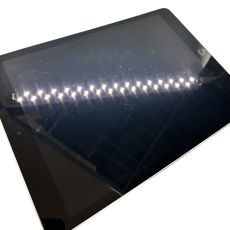 ڥХåƥ꡼94%iPad9WiFi64GBС