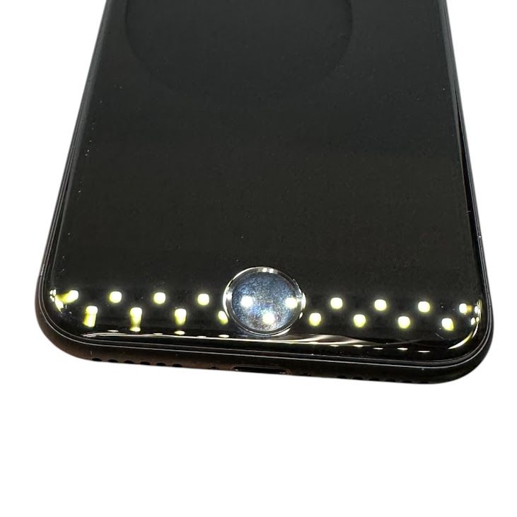 iPhone��SE����2�����64GB���֥�å���SIM�ե꡼��au��