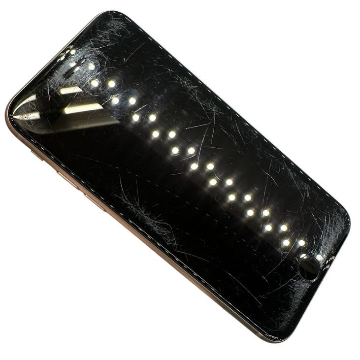 �ڥХåƥ꡼94%��iPhone��SE����3�����64GB���������饤�ȡ�SIM�ե꡼���ɥ�����