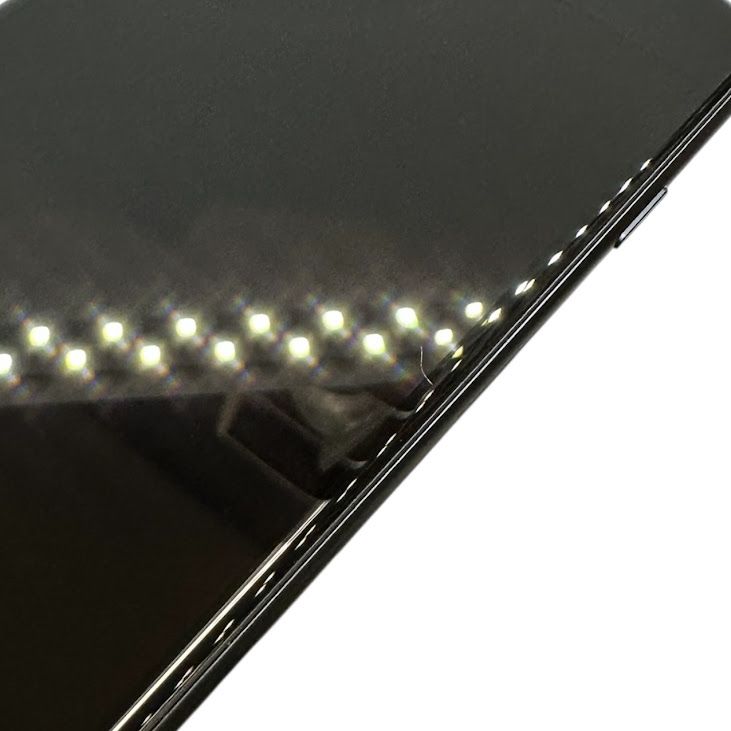 �ڥХåƥ꡼100%��iPhone��SE����3�����64GB���ߥåɥʥ��ȡ�SIM�ե꡼��au��