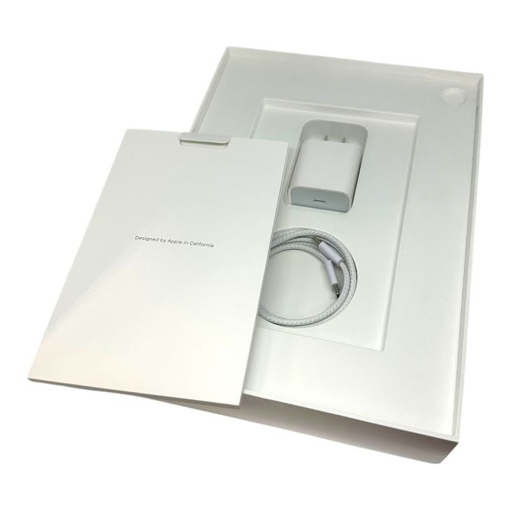 ڥХåƥ꡼100%iPad11WiFi128GBС