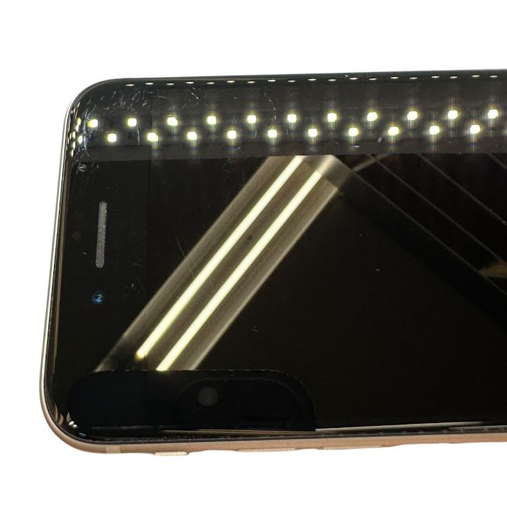 �ڥХåƥ꡼96%��iPhone��SE����2�����64GB���ۥ磻�ȡ�SIM�ե꡼��au��