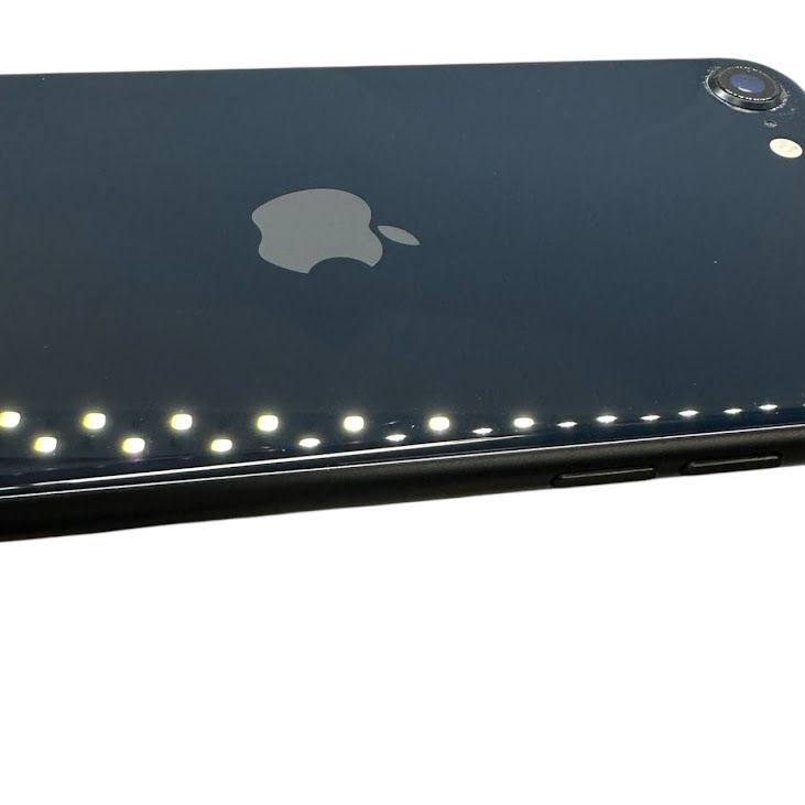 �ڥХåƥ꡼100%��iPhone��SE����3�����64GB���ߥåɥʥ��ȡ�SIM�ե꡼��au��