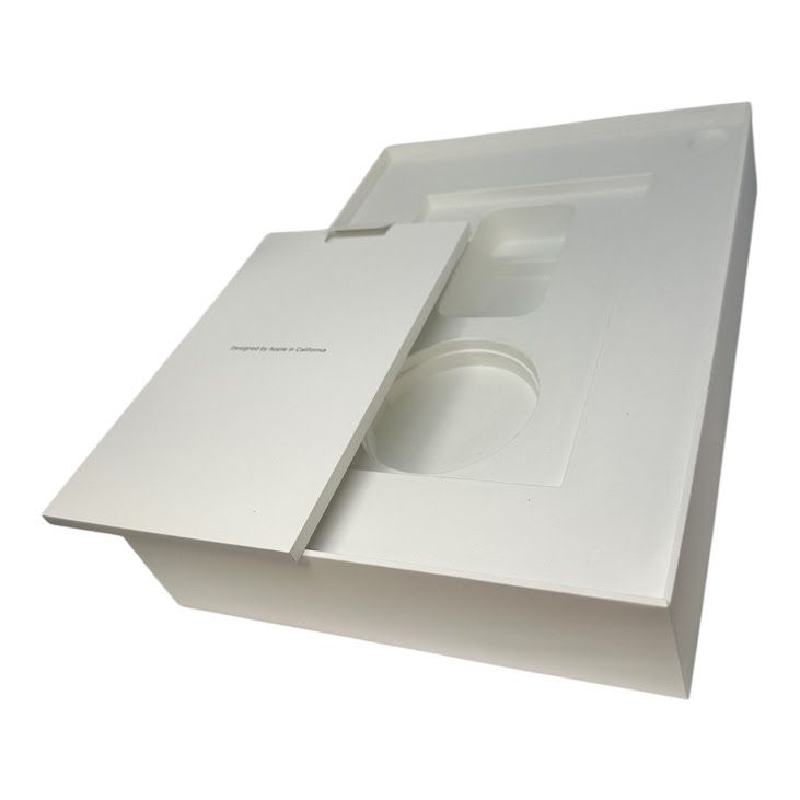 �ڥХåƥ꡼100%��iPad��11��Wi��Fi��128GB���֥롼
