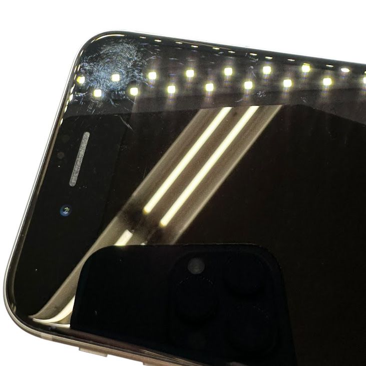 �ڥХåƥ꡼96%��iPhone��SE����2�����64GB���ۥ磻�ȡ�SIM�ե꡼���ɥ�����