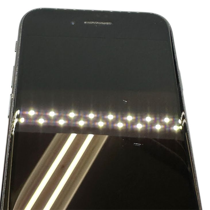 iPhone��SE����2�����64GB���֥�å���SIM�ե꡼��au��