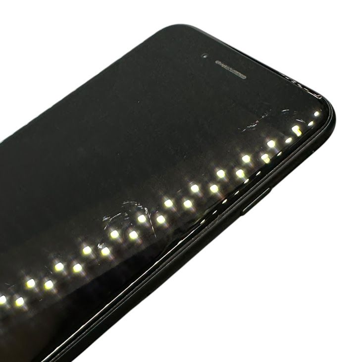 �ڥХåƥ꡼85%��iPhone��SE����3�����128GB���ߥåɥʥ��ȡ�SIM�ե꡼��au��