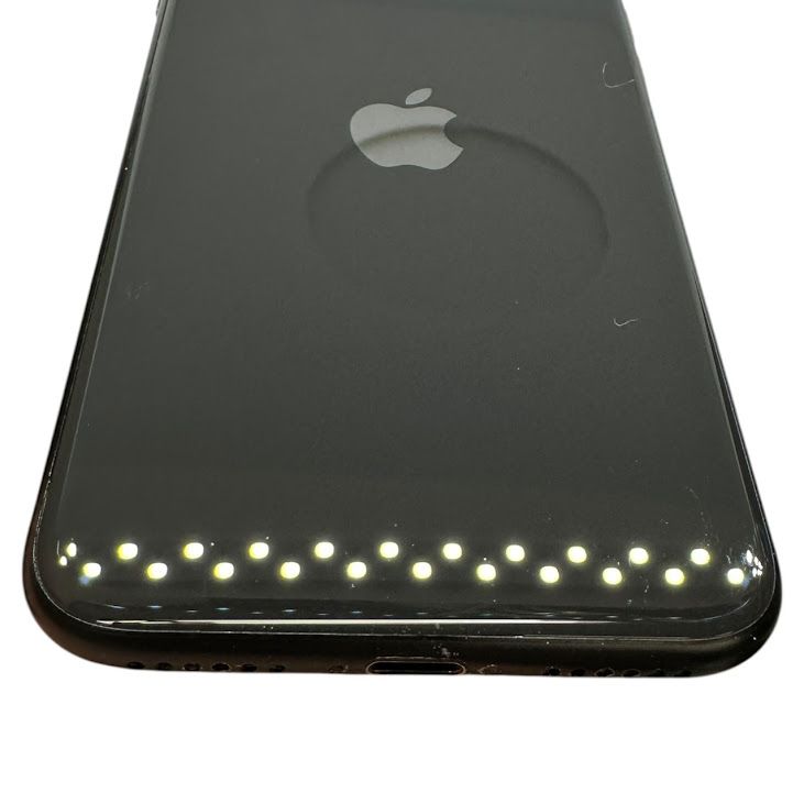 iPhone��SE����2�����64GB���֥�å���SIM�ե꡼��au��