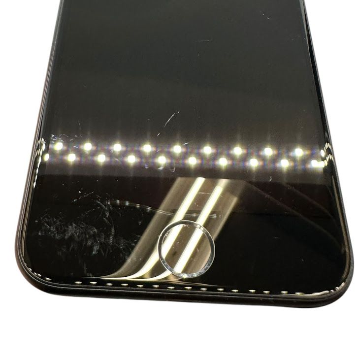�ڥХåƥ꡼98%��iPhone��SE����2�����64GB���֥�å���SIM�ե꡼���ɥ�����