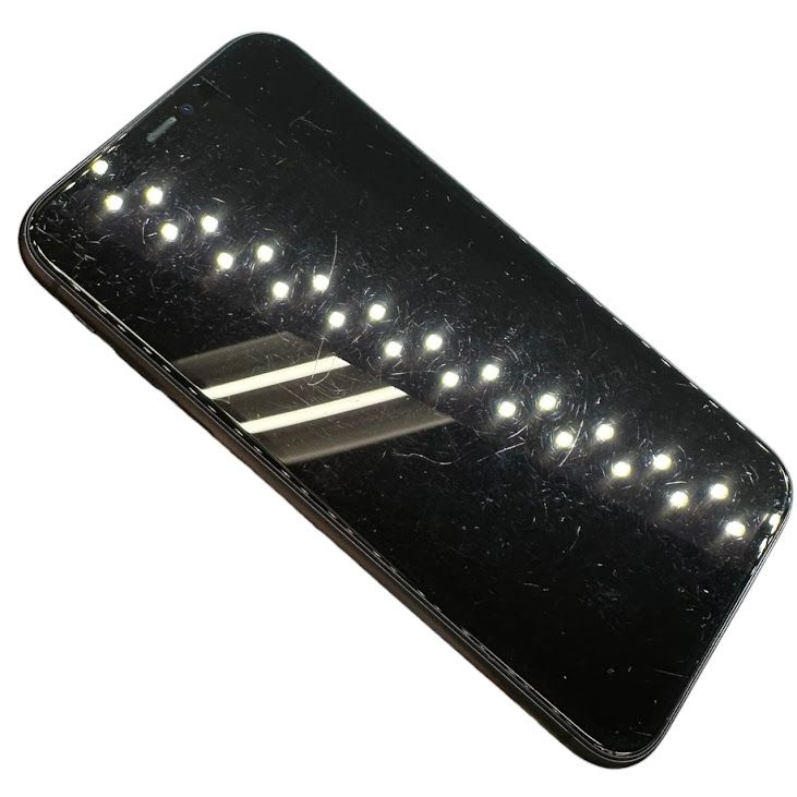 �ڥХåƥ꡼84%��iPhone��11��128GB���֥�å���SIM�ե꡼���ɥ�����