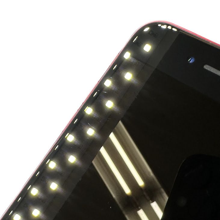 �ڥХåƥ꡼97%��iPhone��SE����3�����64GB���ץ������ȥ�åɡ�SIM�ե꡼��au��