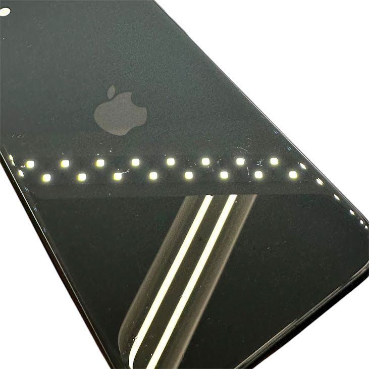 iPhone��SE����2�����64GB���֥�å���SIM�ե꡼��au��