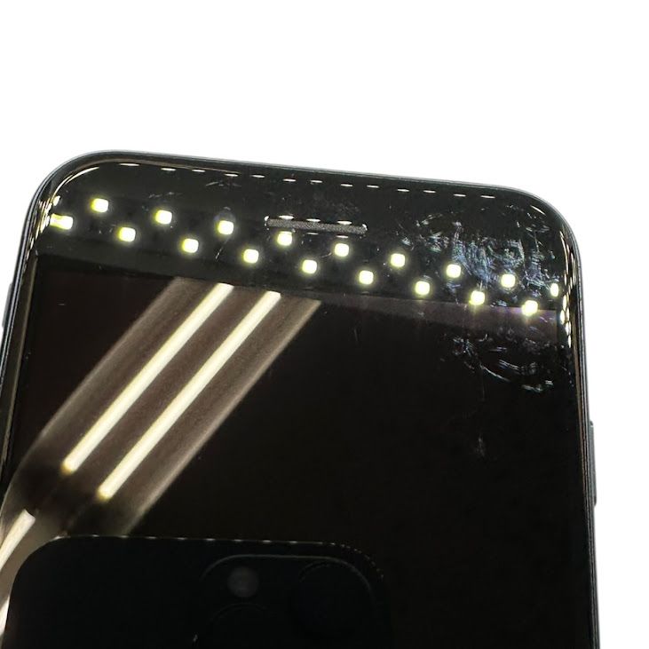 �ڥХåƥ꡼99%��iPhone��SE����3�����64GB���ߥåɥʥ��ȡ�SIM�ե꡼��au��