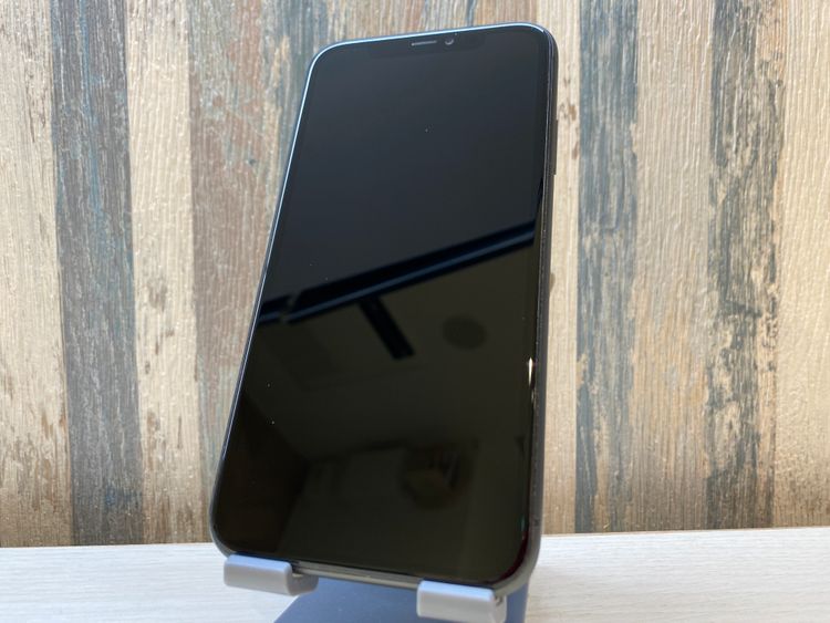 �ڹ����ǡ�iPhone11 64GB au �֥�å� ������̵����