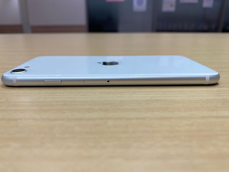 �ڹ����ǡ�iPhoneSE2 128GB �ۥ磻�� SIM�ե꡼������̵����