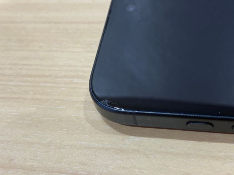 �ڹ����ǡ�iPhone16 128GB �֥�å� SIM���å��ʤ�������̵����