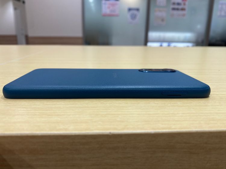 �ڹ����ǡ�arrows We2 64GB au ������̵����