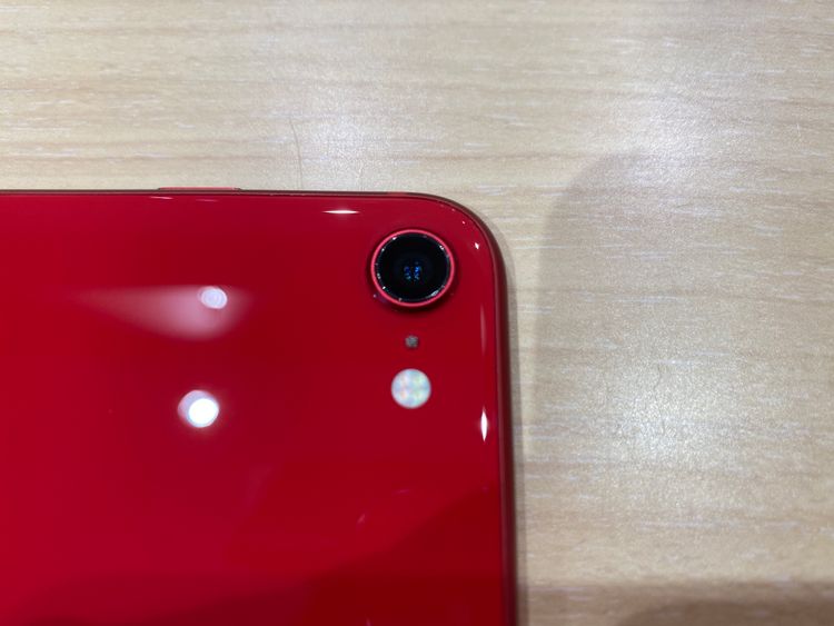 �ڹ����ǡ�iPhoneSE2 64GB ��å� au SIM���å�����Ѥߡڡ�