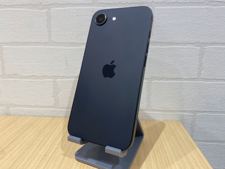�ڹ����ǡ�iPhone16e 128GB �֥�å� SIM�ե꡼������̵����