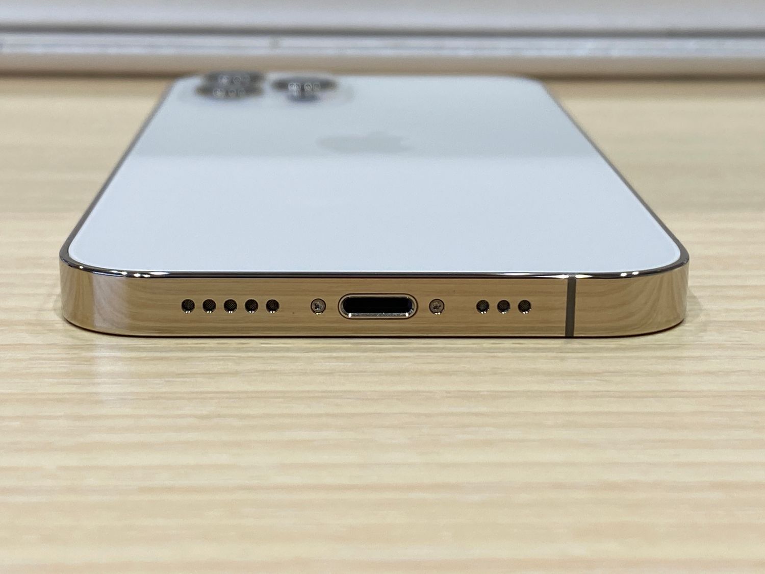 ムスビー｜【新品バッテリー】iPhone12Pro 128GB ゴールド SIMフリー