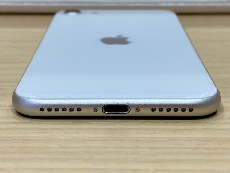 �ڿ��ʥХåƥ꡼��iPhoneSE3 128GB �������饤�� SIM�ե꡼��������̵����
