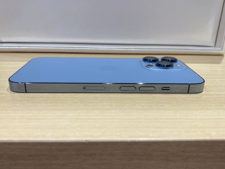 �ڿ��ʥХåƥ꡼��iPhone13Pro 128GB ������֥롼 SIM�ե꡼��������̵����