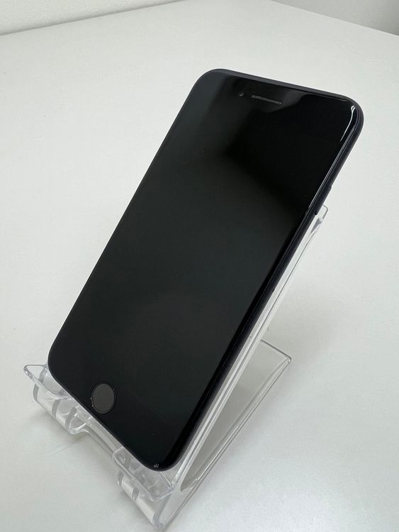 iPhone SE2 128GB ブラック Apple SIMフリー