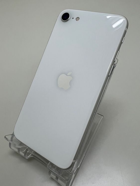 iPhone SE2 64GB ホワイト docomo版 SIMフリー
