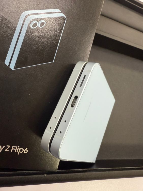 Galaxy Z Flip6 SCG29[256GB] au ֥롼