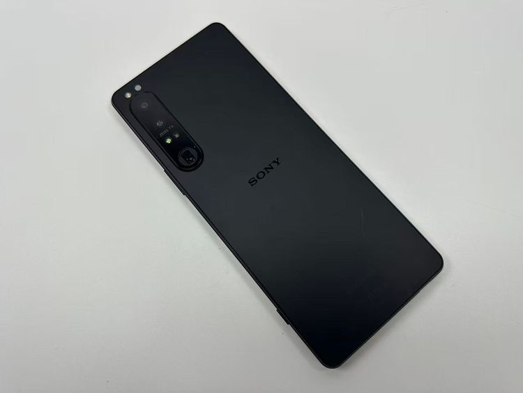�������� SONY Xperia 1 IV docomo so-51c ��