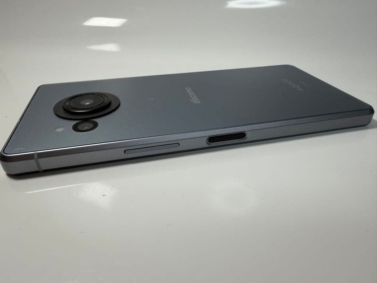 Aquos R8 SH-52D 256GB SIMե꡼ ֥롼