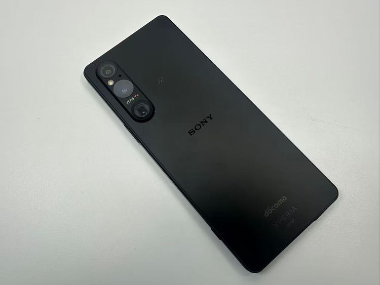 ��������ɬ�ɡ����Ѷ����� SONY Xperia 1 V docomo�� 256GB �֥�å�