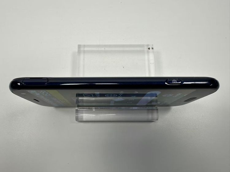 ���� NTT docomo �餯�餯���ޡ��ȥե��� F-52B �ͥ��ӡ�