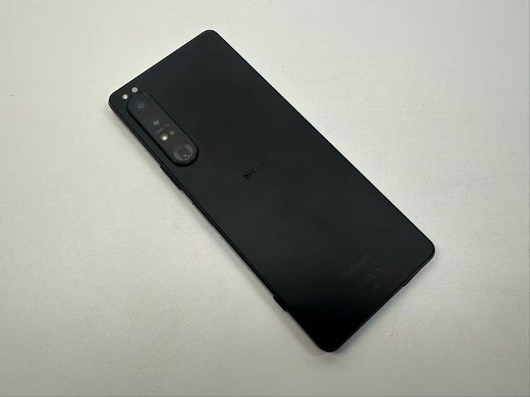 �������� SONY Xperia 1 IV docomo so-51c ��