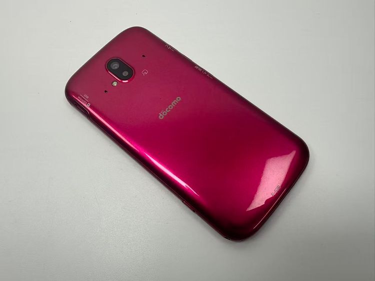���� NTT docomo �餯�餯���ޡ��ȥե��� F-52B �ԥ�