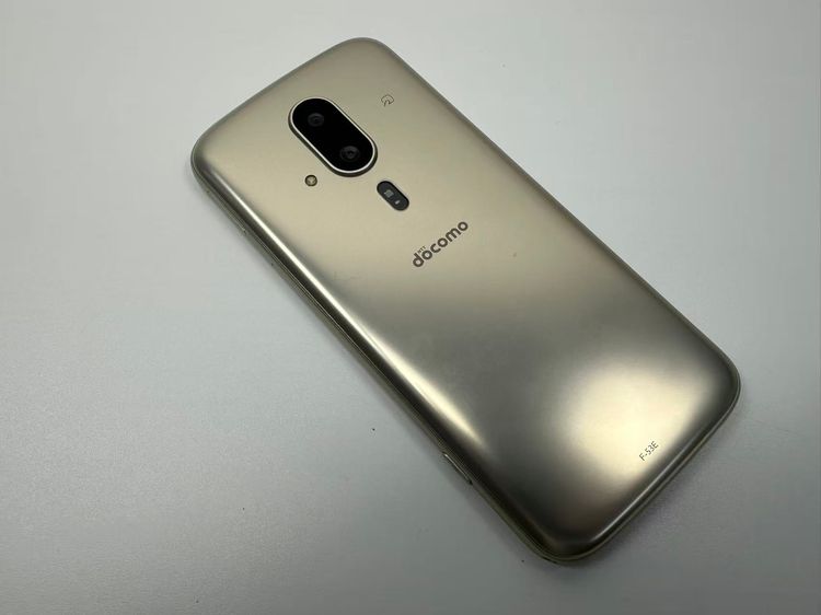 ������ NTT docomo �餯�餯���ޡ��ȥե��� F-53E �������