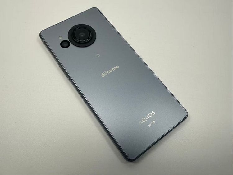 Aquos R8 SH-52D docomo sim�ե꡼ �֥롼