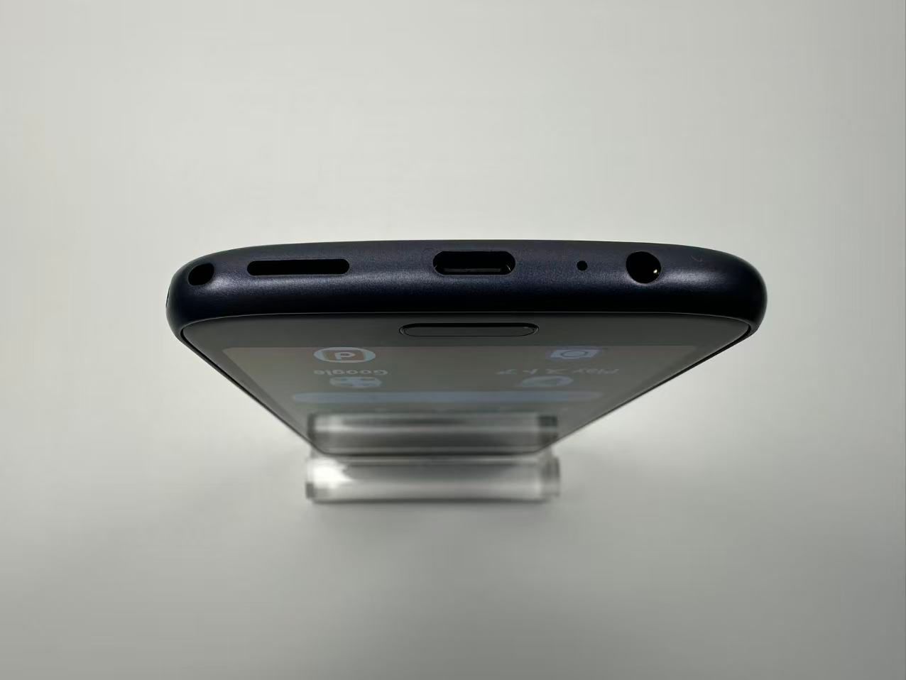 ムスビー｜新品同様 NTT docomo らくらくスマートフォン F-53E 