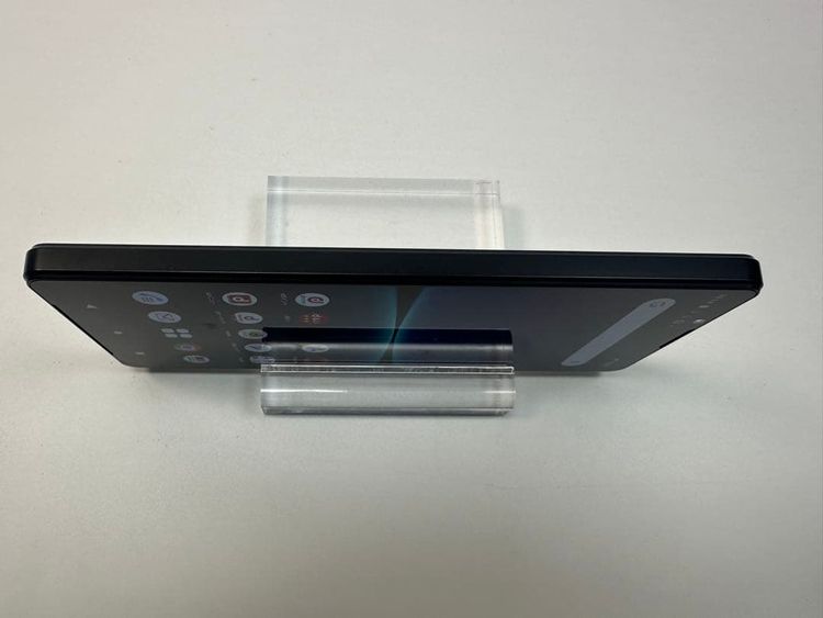 �������� SONY Xperia 1 IV docomo so-51c ��