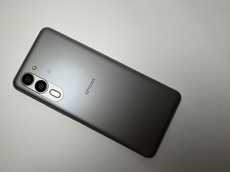 Arrows We2 Plus F-51E 256GB ���쥤