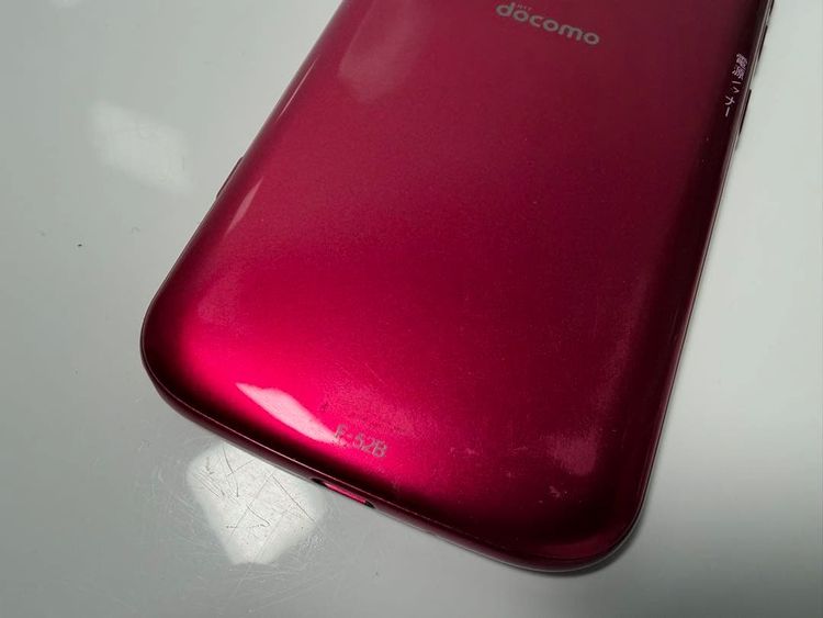 NTT docomo �餯�餯���ޡ��ȥե��� F-52B �ԥ�