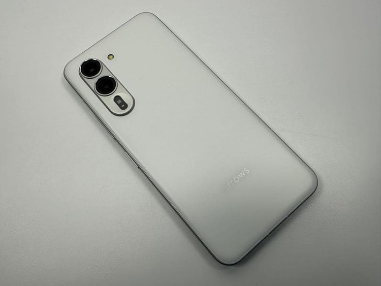 ����Ʊ�� Arrows Alpha F-51F 512GB docomo�� ��