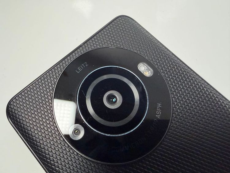 Leitz phone 3 512GB SoftBank ��������ʤ�