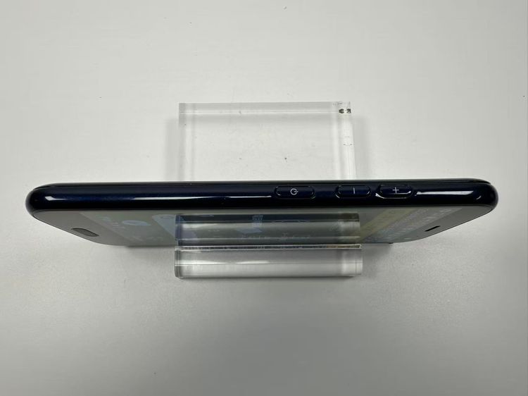 ���� NTT docomo �餯�餯���ޡ��ȥե��� F-52B �ͥ��ӡ�
