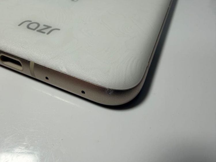 ���� motorola razr 50d M-51E docomo�� ������