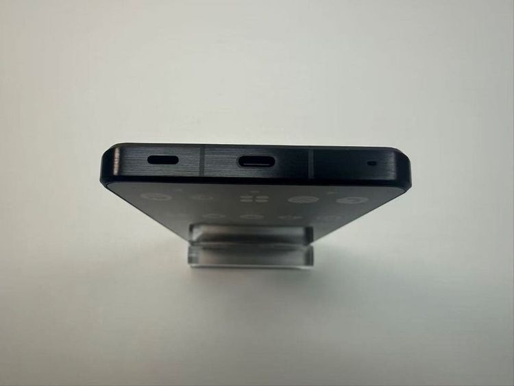 Aquos R7 docomo SH-52C 256GB ��