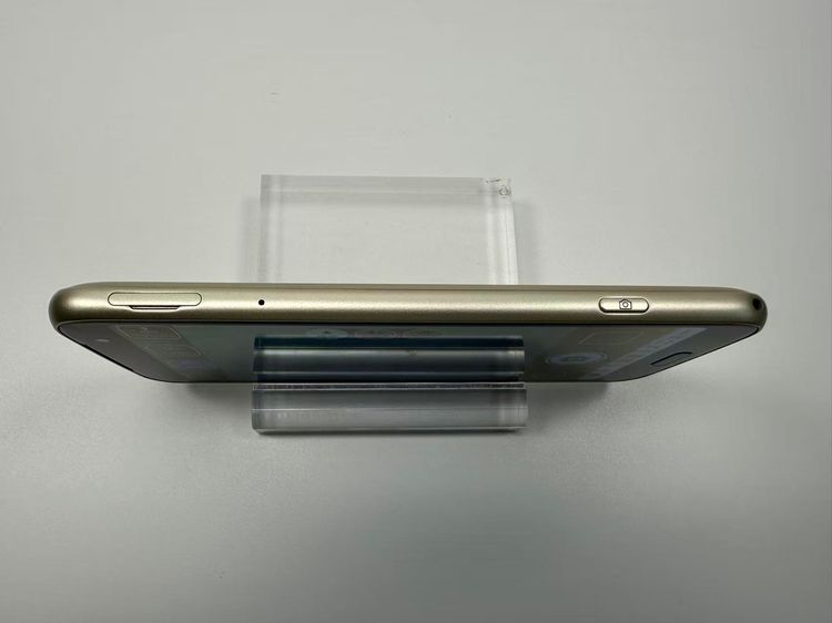 ������ NTT docomo �餯�餯���ޡ��ȥե��� F-53E �������