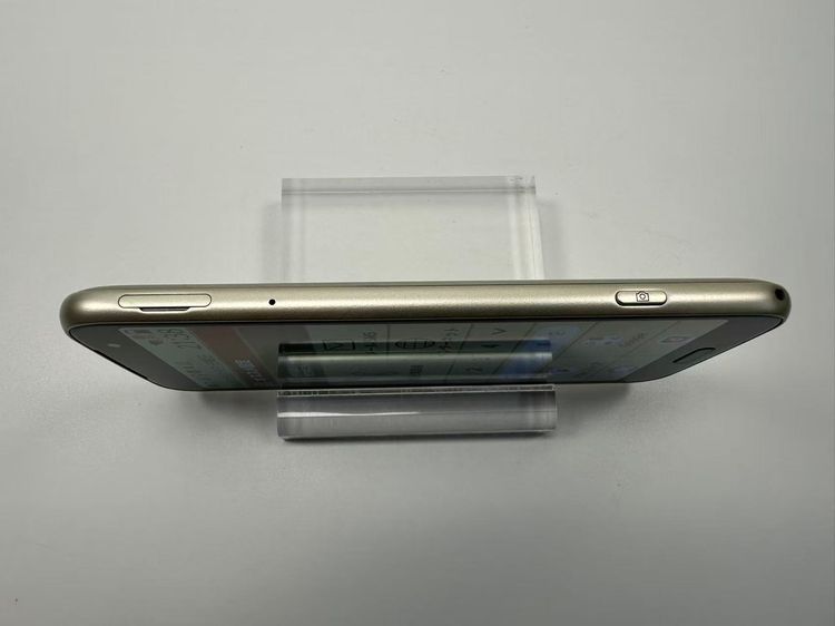 ����Ʊ�� NTT docomo �餯�餯���ޡ��ȥե��� F-53E �������