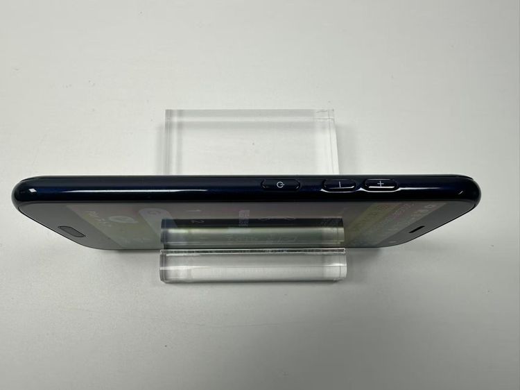 NTT docomo �餯�餯���ޡ��ȥե��� F-52B �ͥ��ӡ�